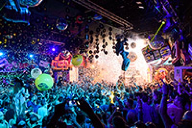 elrow – Kehakuma squeezes the summer until the end