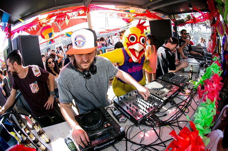 2014.04.18 - kehakuma  elrow singermornings