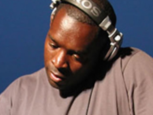 KEVIN SAUNDERSON 